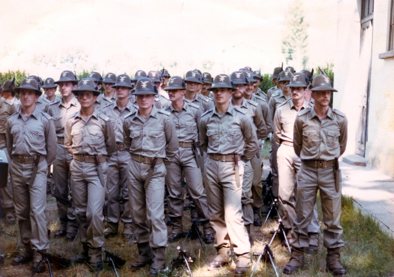 20_600 dpi MILITARE A13.jpg